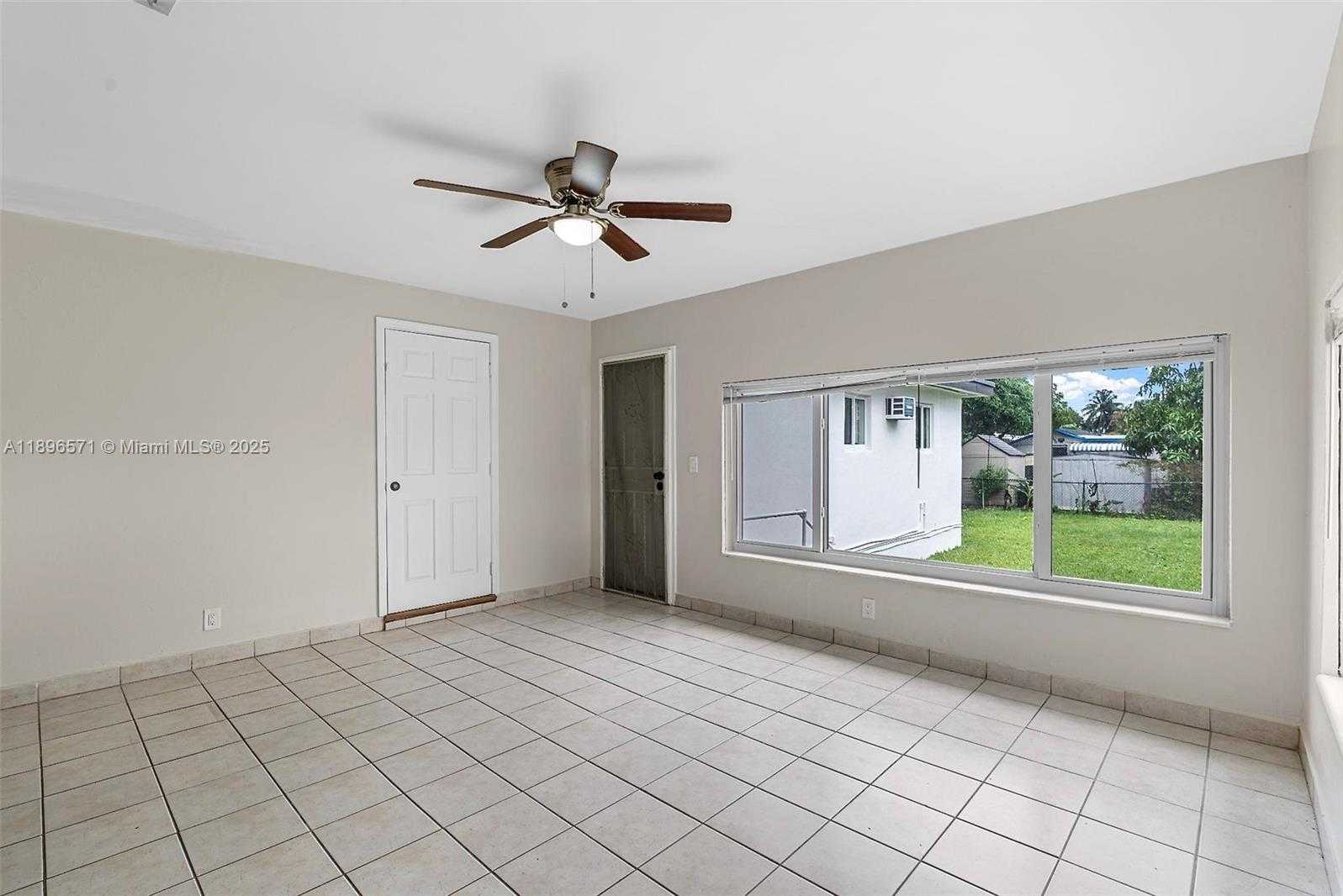 Small Image of 1221 NORTH WEST 34TH AVE #1221, Miami Number 29