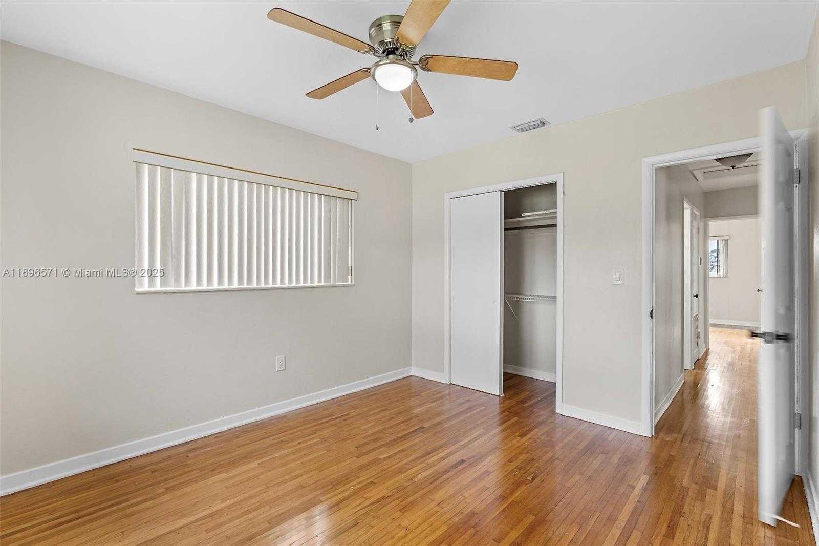 Small Image of 1221 NORTH WEST 34TH AVE #1221, Miami Number 30