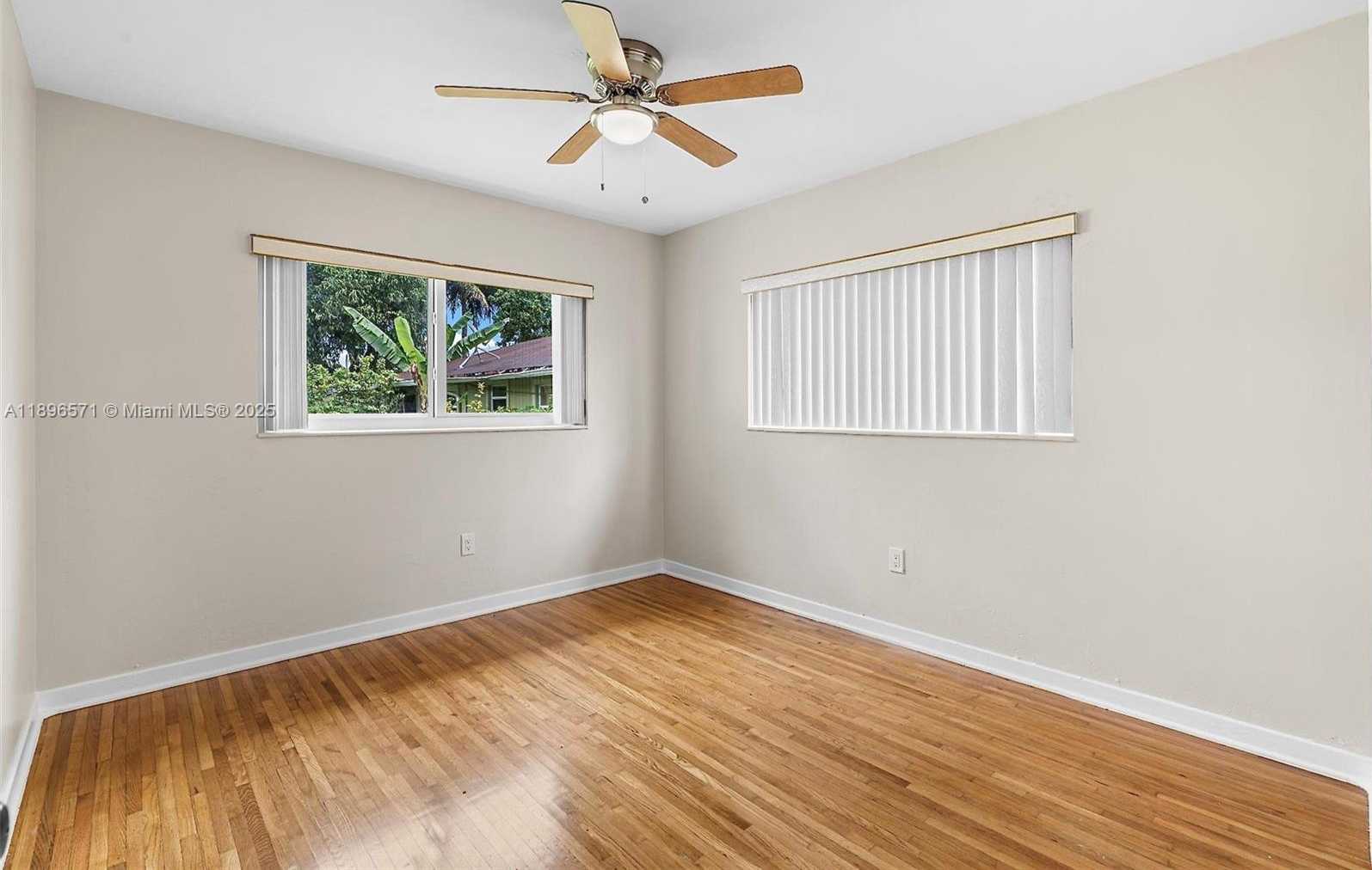 Small Image of 1221 NORTH WEST 34TH AVE #1221, Miami Number 8