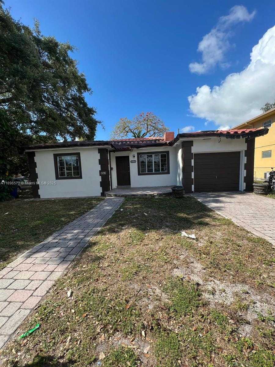 Small Image of 1986 NORTH EAST 167TH ST #1986, North Miami Beach Number 8