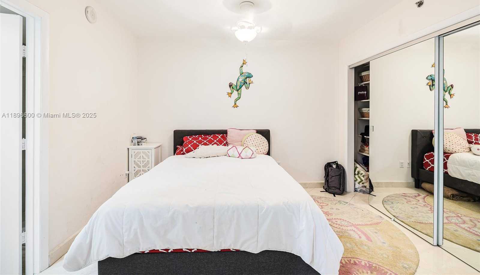 Small Image of 1830 SOUTH OCEAN DR #4604, Hallandale Beach Number 12