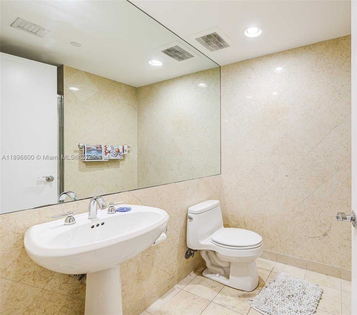 Small Image of 1830 SOUTH OCEAN DR #4604, Hallandale Beach Number 14