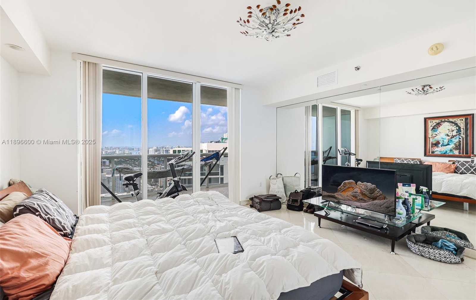 Small Image of 1830 SOUTH OCEAN DR #4604, Hallandale Beach Number 16
