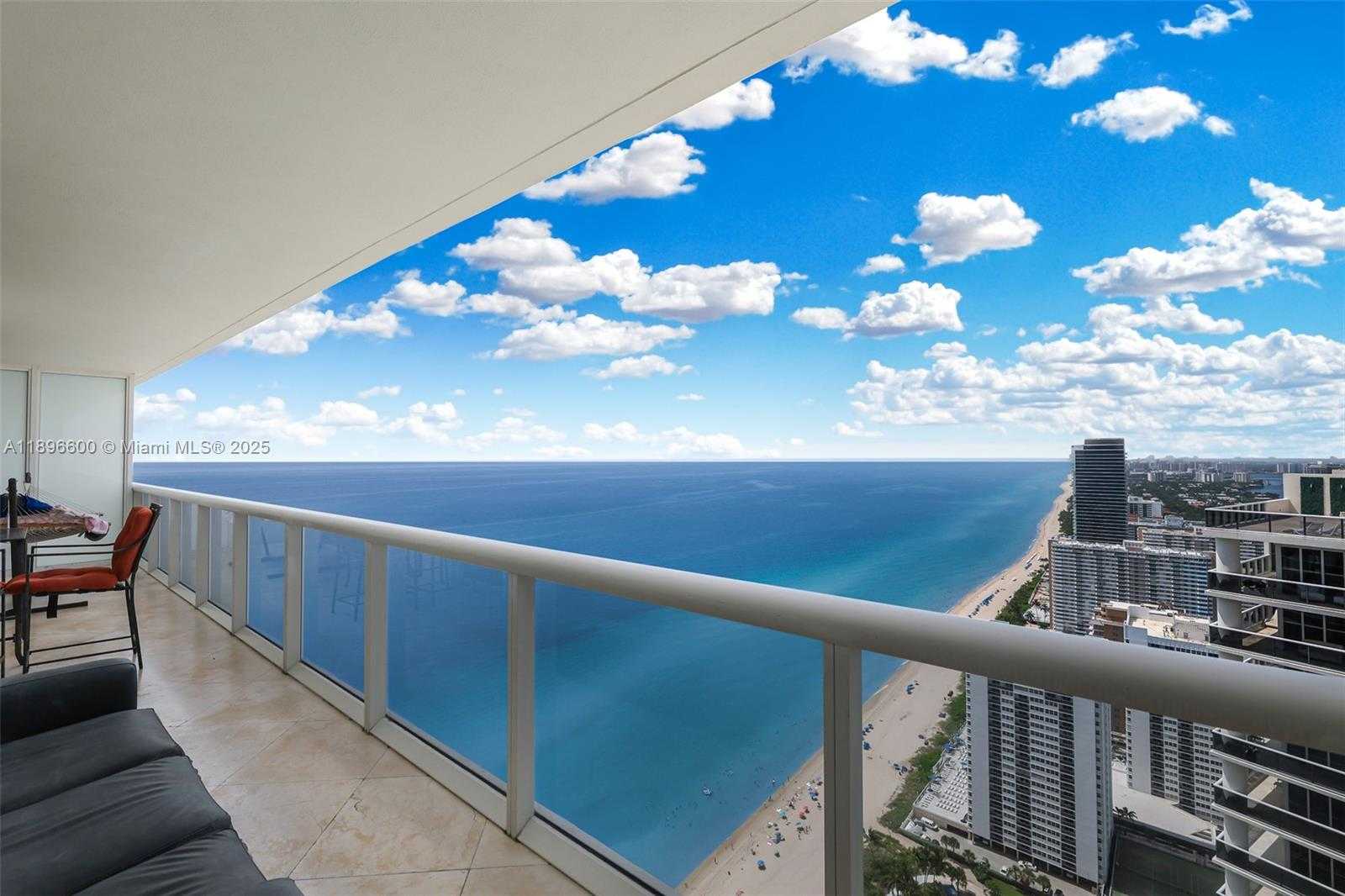Small Image of 1830 SOUTH OCEAN DR #4604, Hallandale Beach Number 2