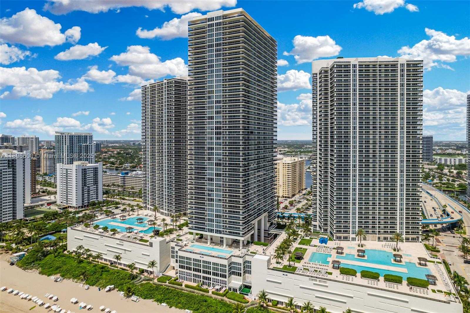 Small Image of 1830 SOUTH OCEAN DR #4604, Hallandale Beach Number 30