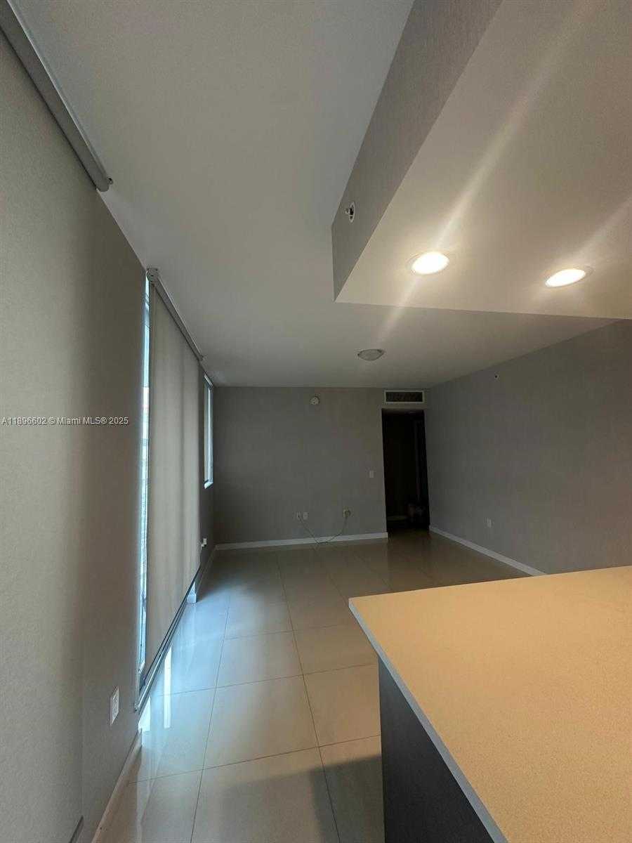 Small Image of 1852 NORTH WEST 83RD ST #412, Miami Number 7