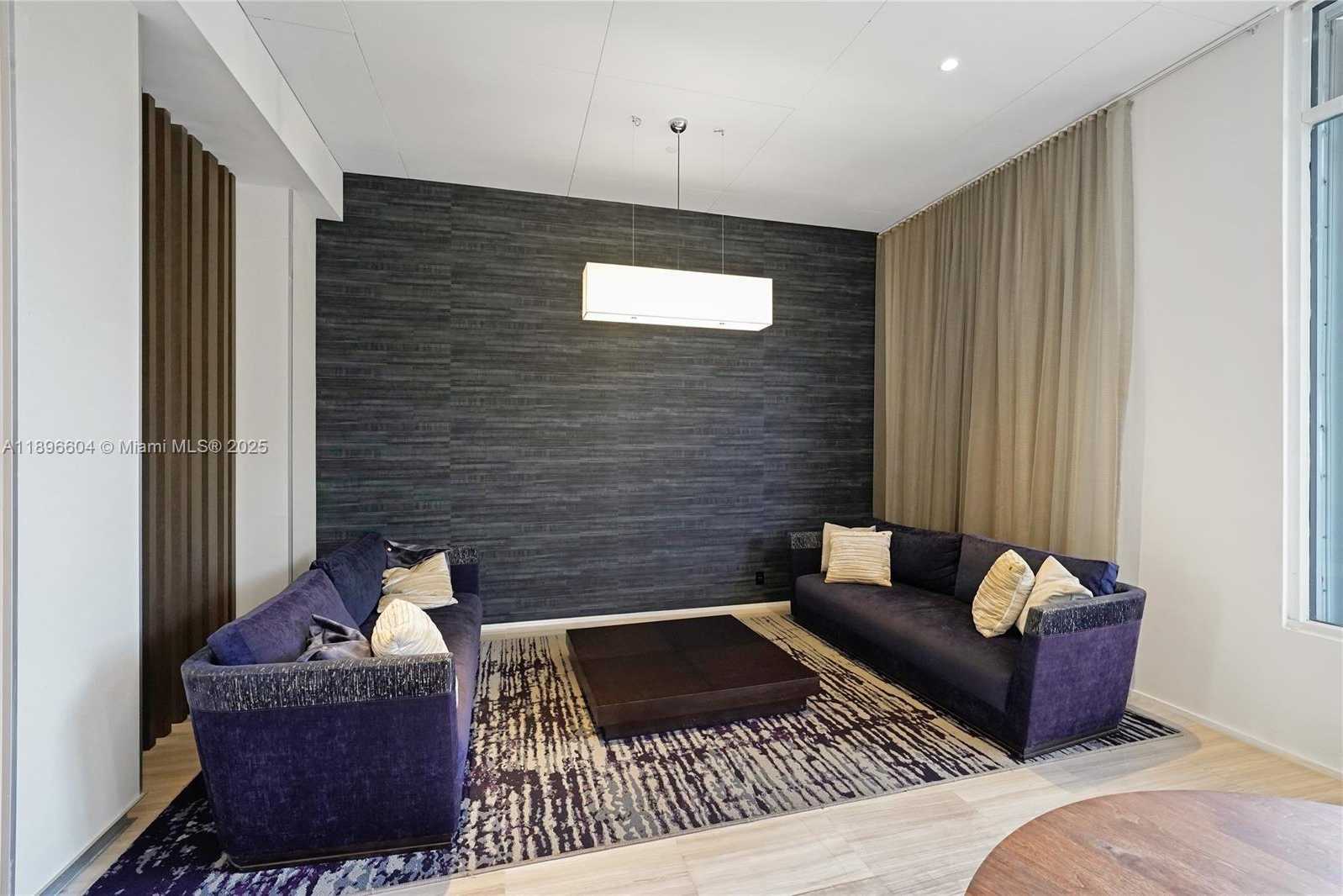 Small Image of 100 BAYVIEW DR #230, Sunny Isles Beach Number 14