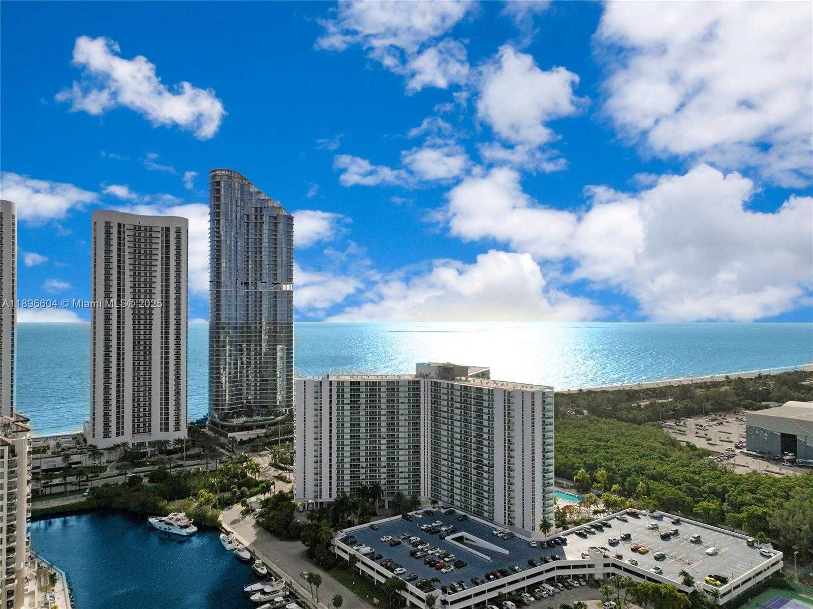 Small Image of 100 BAYVIEW DR #230, Sunny Isles Beach Number 2