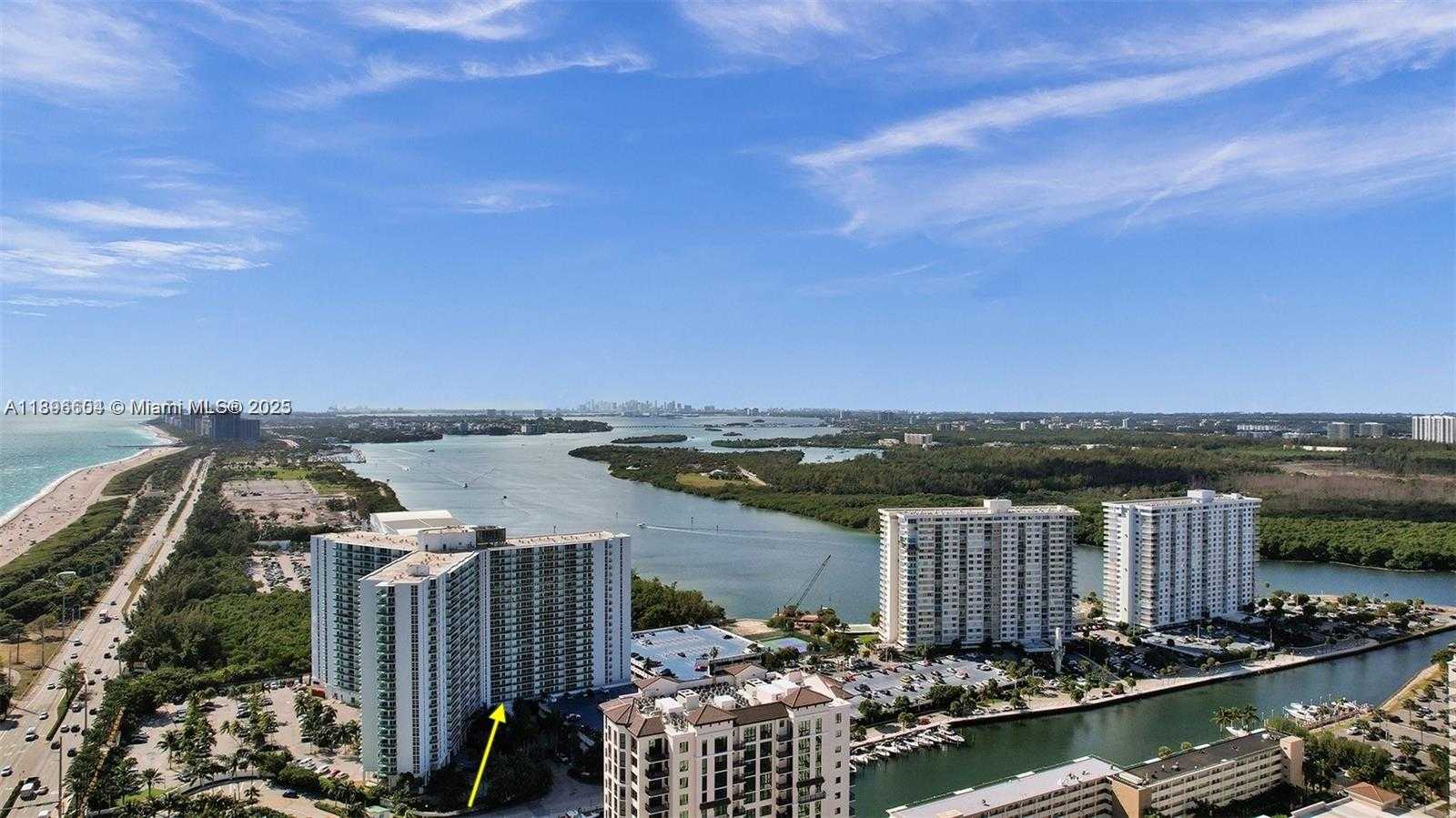Small Image of 100 BAYVIEW DR #230, Sunny Isles Beach Number 4