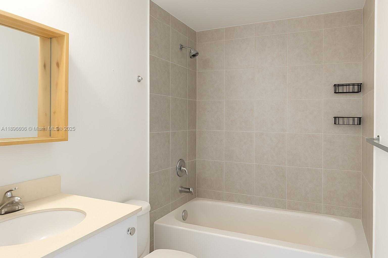 Small Image of 60 SOUTH WEST 13TH ST #3418, Miami Number 9