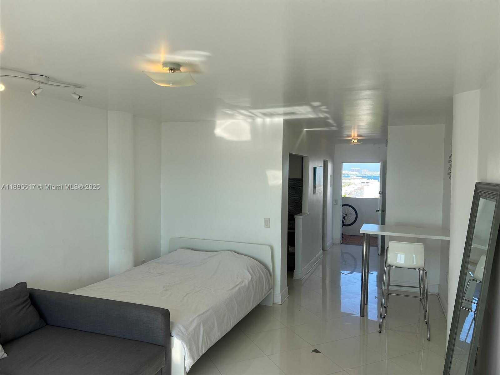 Small Image of 7904 WEST DR #611, North Bay Village Number 5