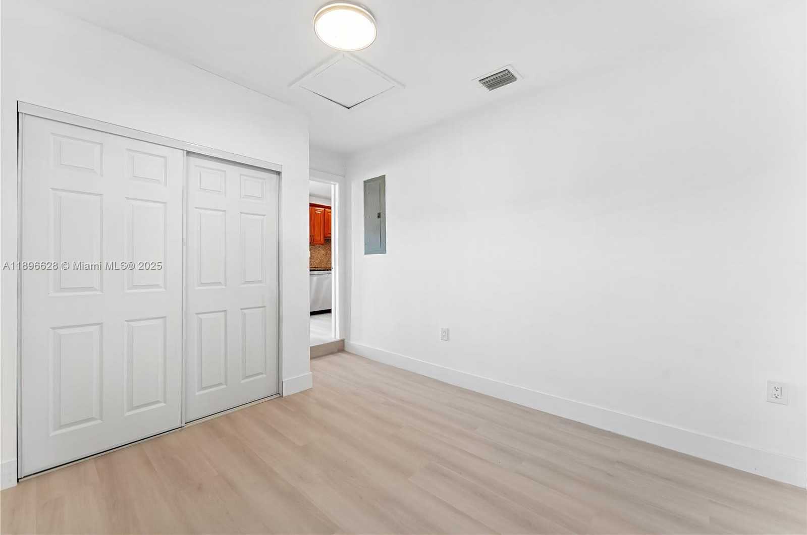 Small Image of 2600 NORTH WEST 68TH WAY, Sunrise Number 15