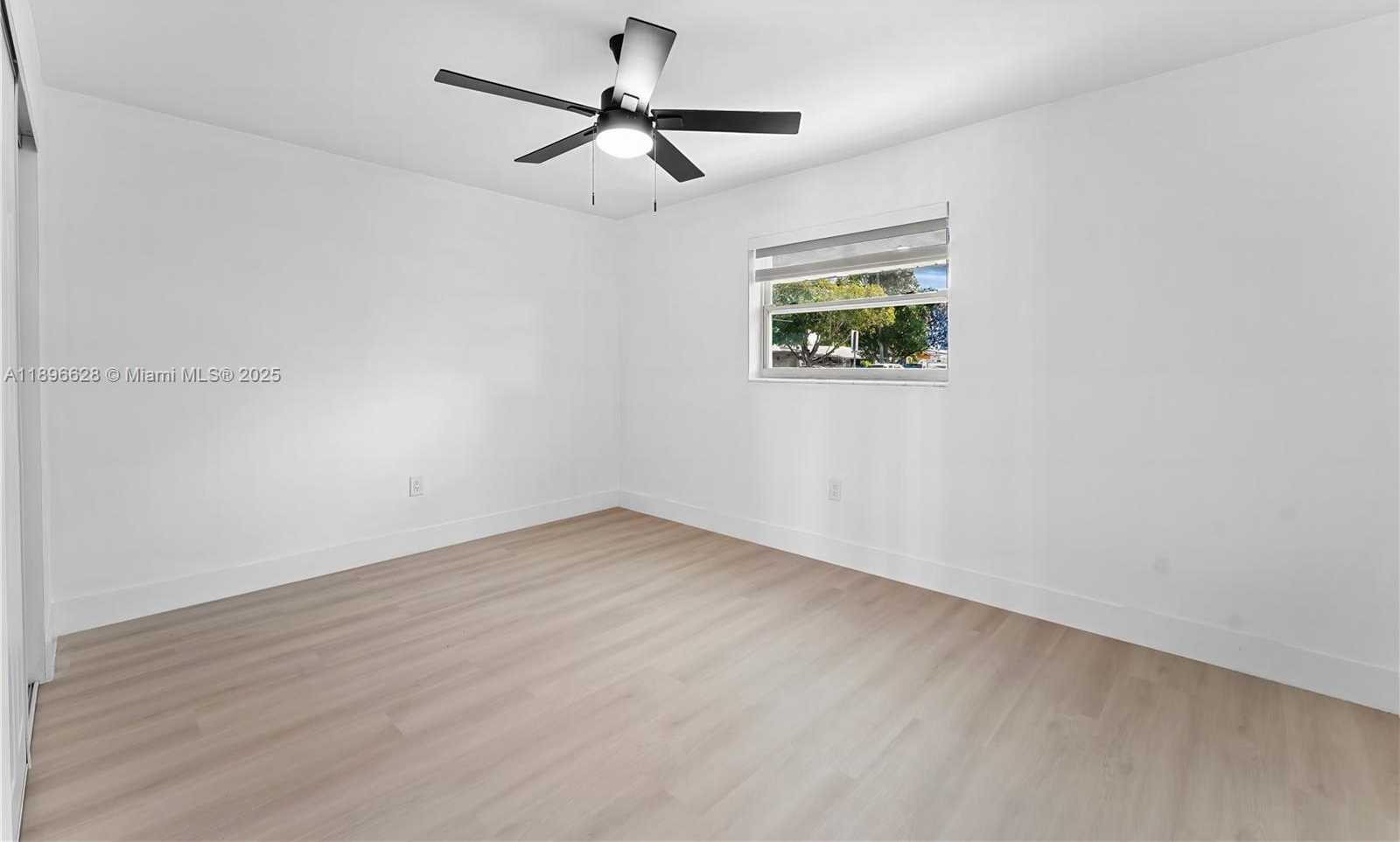 Small Image of 2600 NORTH WEST 68TH WAY, Sunrise Number 20