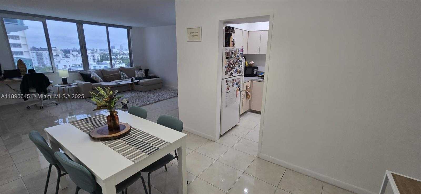 Small Image of 1000 WEST AVE #1204, Miami Beach Number 12