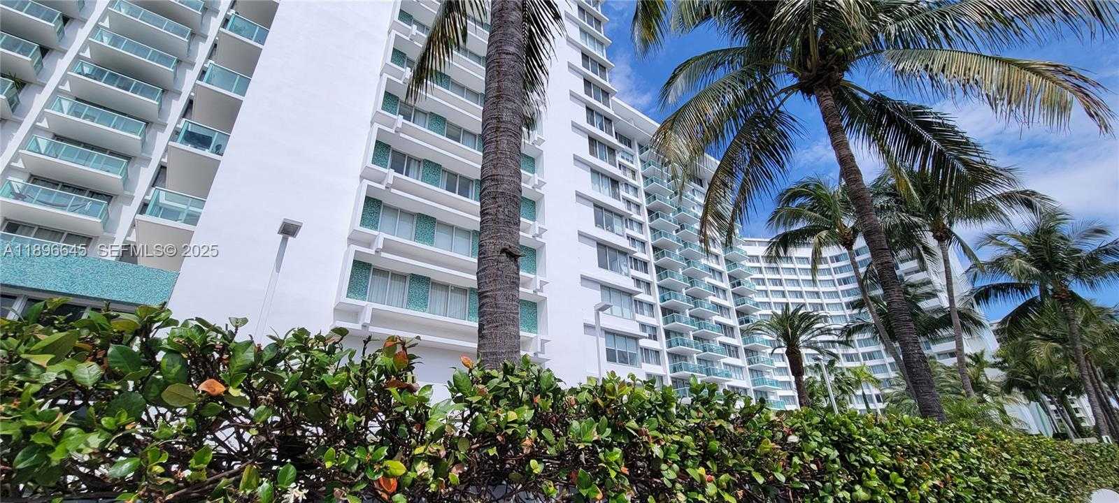 Small Image of 1000 WEST AVE #1204, Miami Beach Number 22