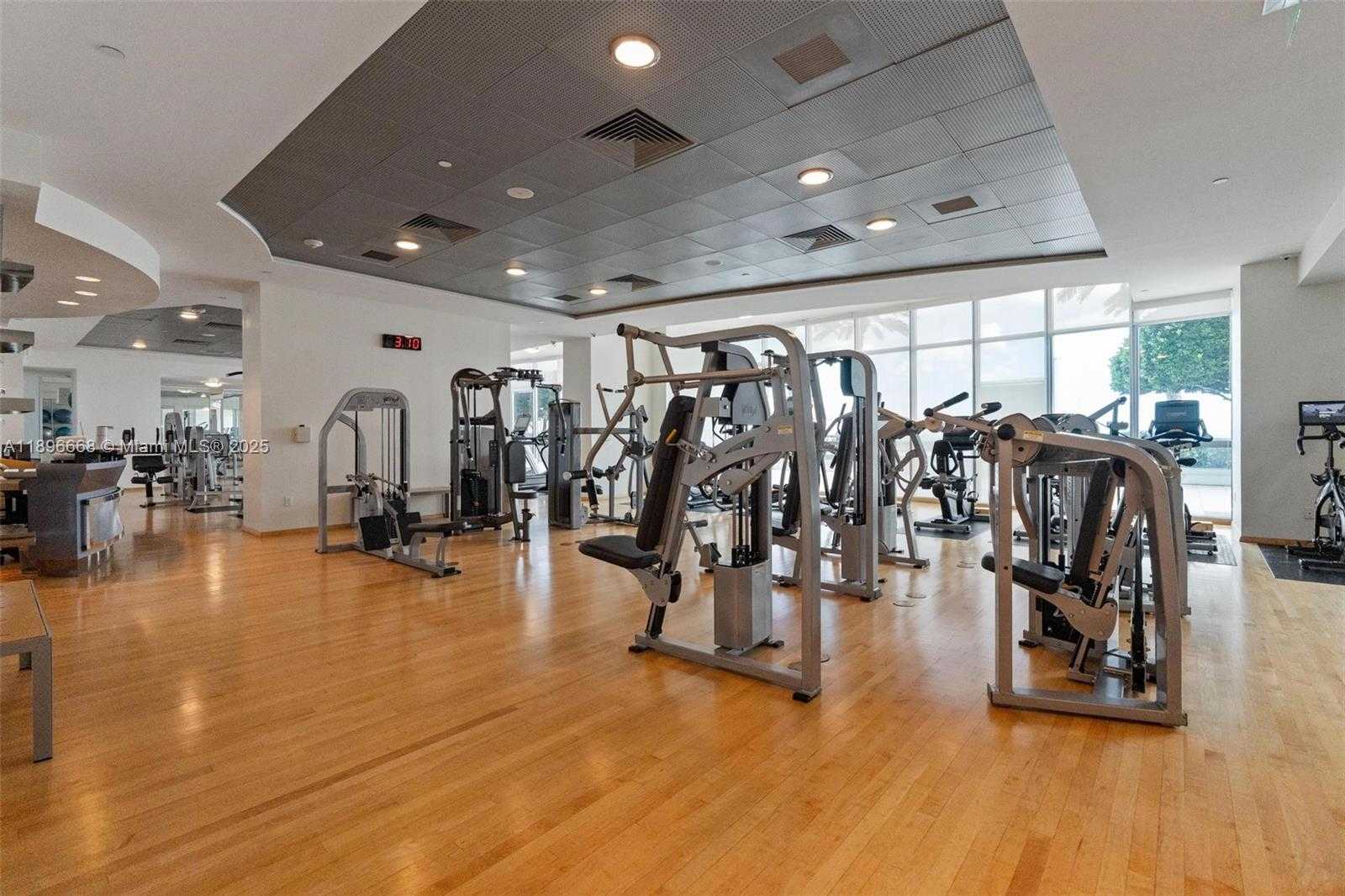 Small Image of 1331 BRICKELL BAY DR #502, Miami Number 30