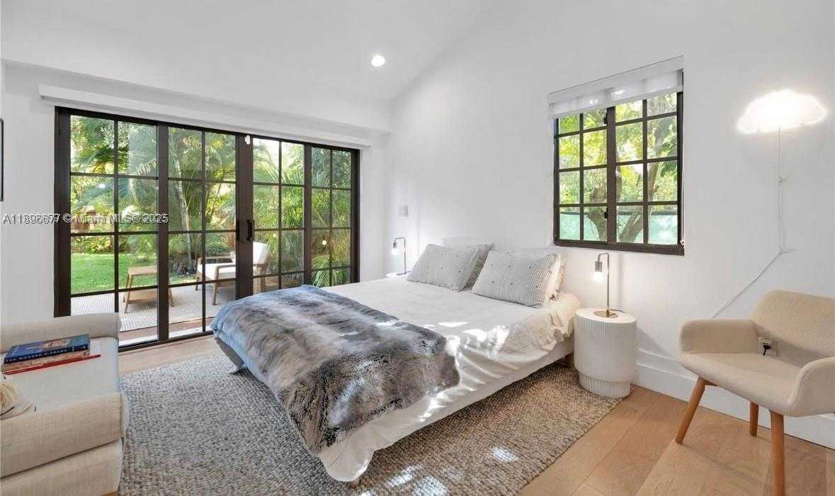 Small Image of 114 NORTH EAST 103RD ST, Miami Shores Number 16