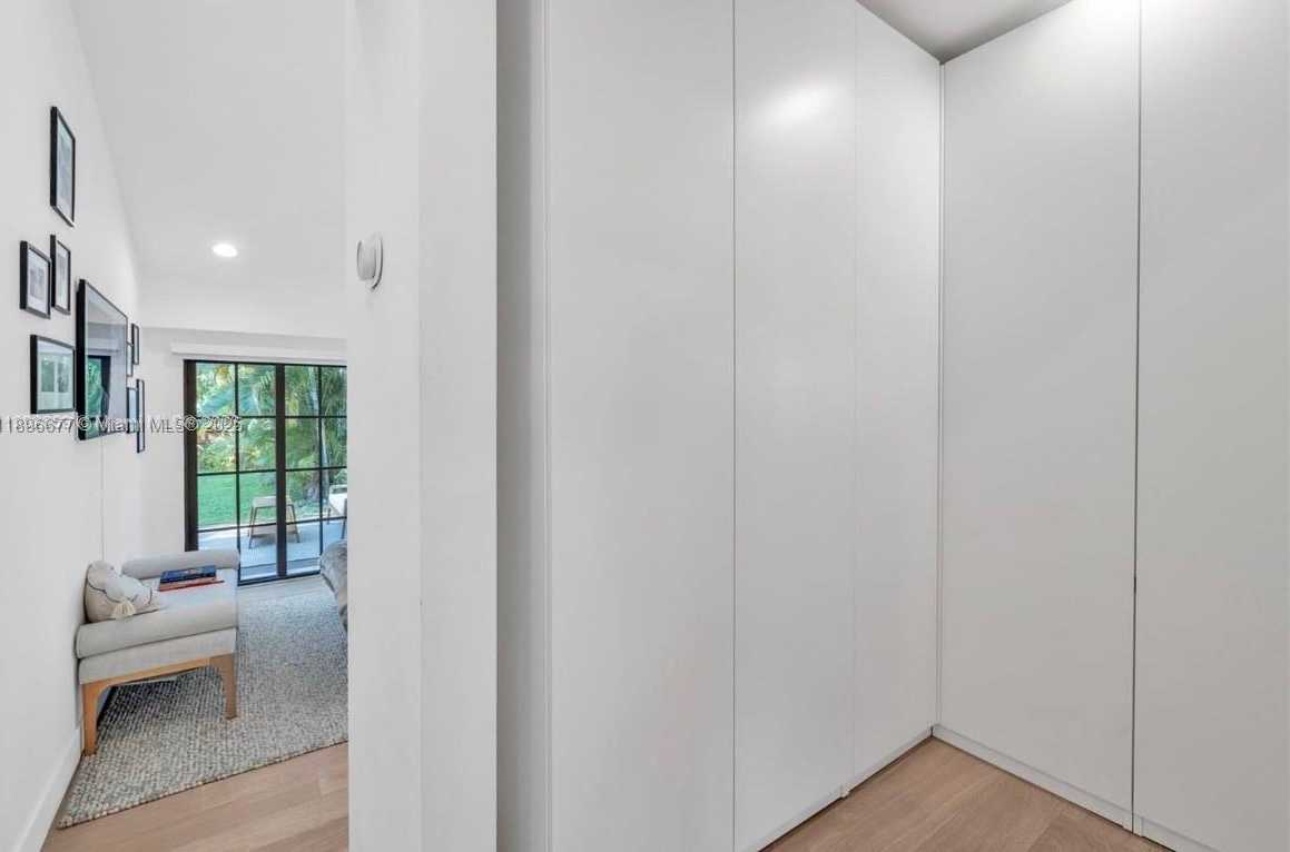 Small Image of 114 NORTH EAST 103RD ST, Miami Shores Number 18