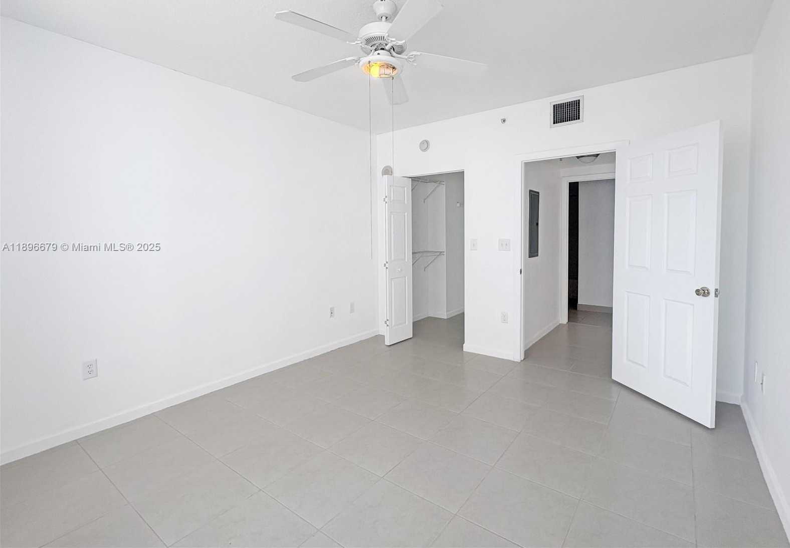 Small Image of 2000 NORTH BAYSHORE DR #1406, Miami Number 11