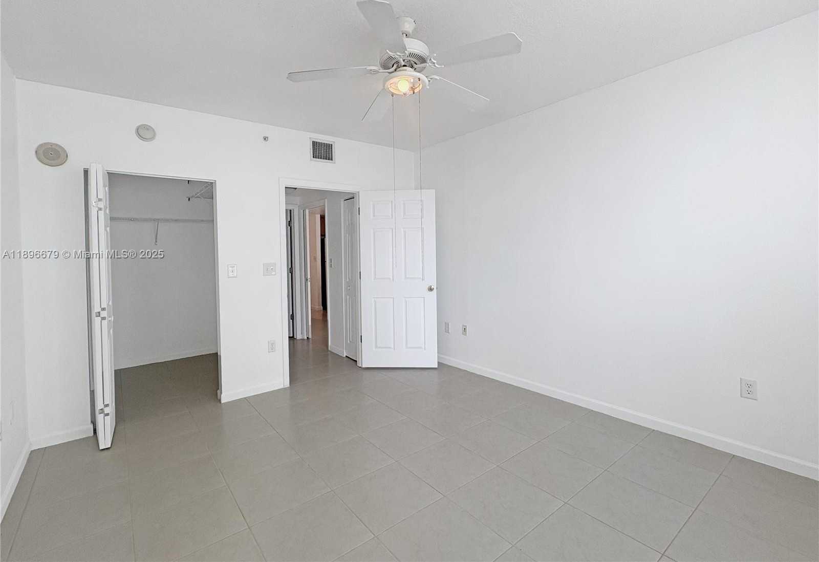 Small Image of 2000 NORTH BAYSHORE DR #1406, Miami Number 12