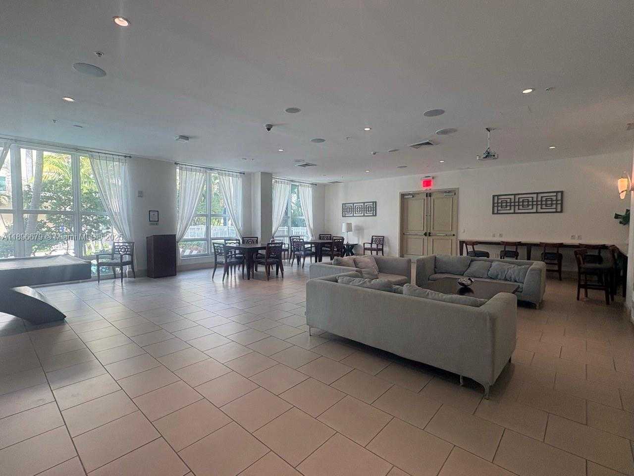 Small Image of 2000 NORTH BAYSHORE DR #1406, Miami Number 16