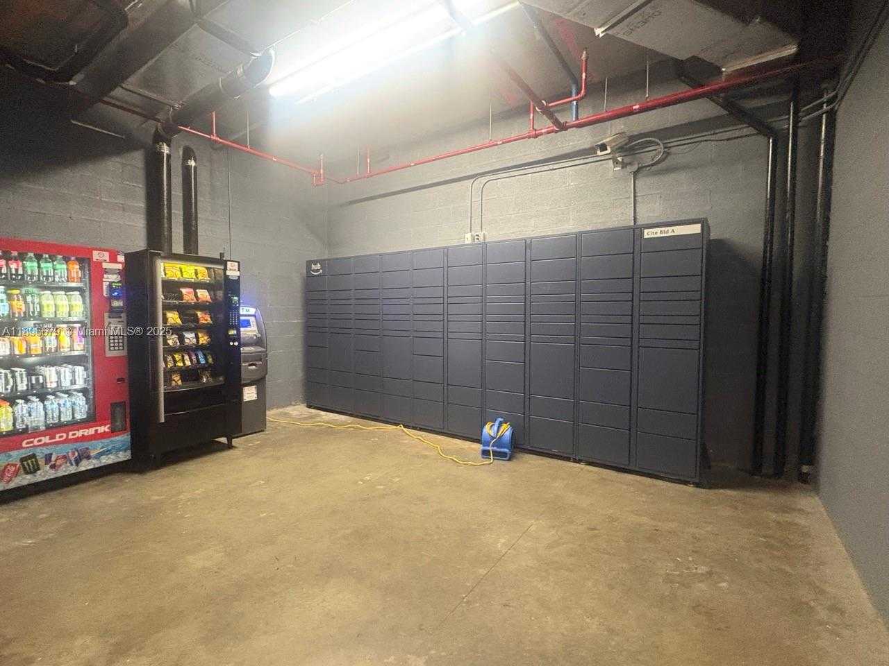 Small Image of 2000 NORTH BAYSHORE DR #1406, Miami Number 19