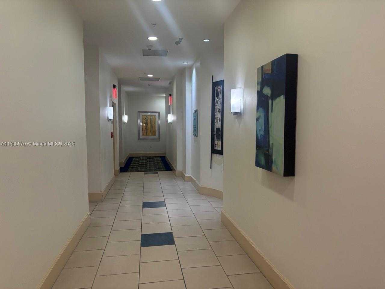 Small Image of 2000 NORTH BAYSHORE DR #1406, Miami Number 22