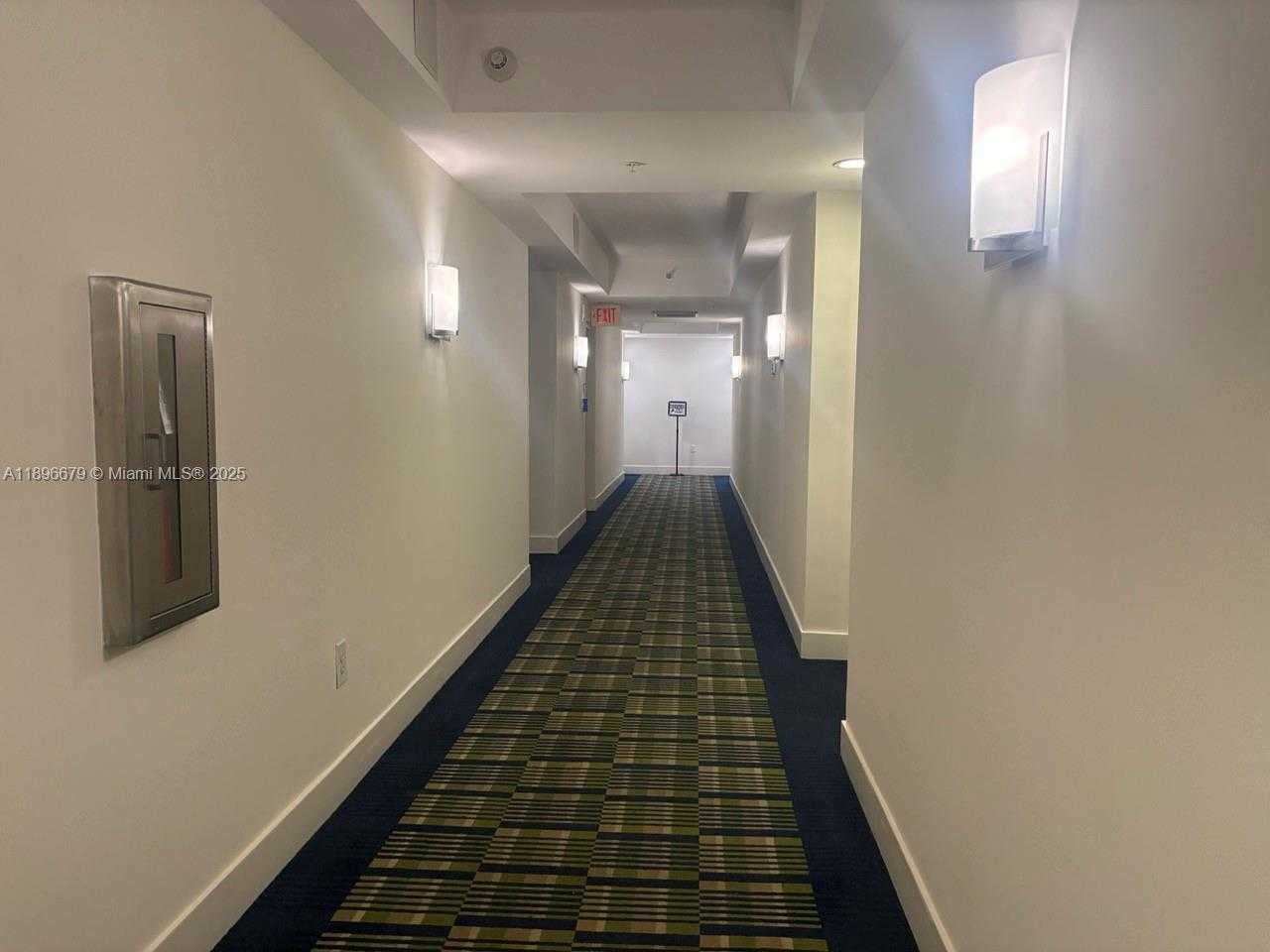 Small Image of 2000 NORTH BAYSHORE DR #1406, Miami Number 26