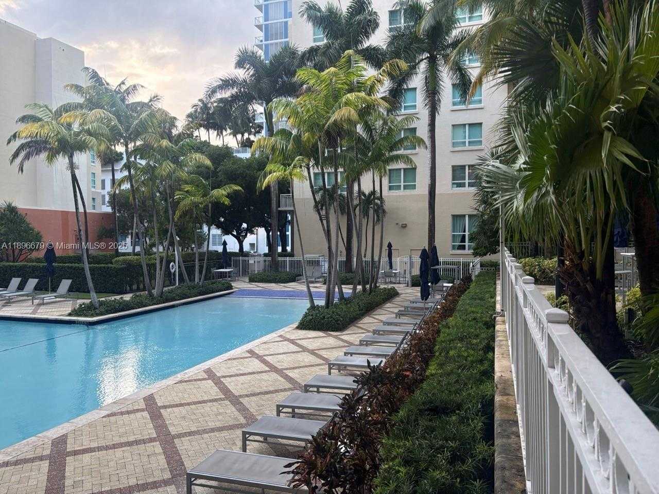 Small Image of 2000 NORTH BAYSHORE DR #1406, Miami Number 29