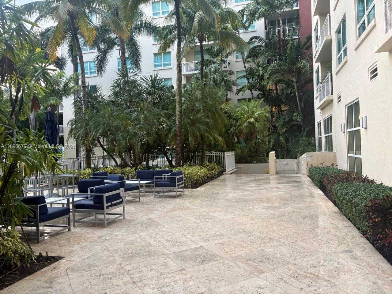 Small Image of 2000 NORTH BAYSHORE DR #1406, Miami Number 31