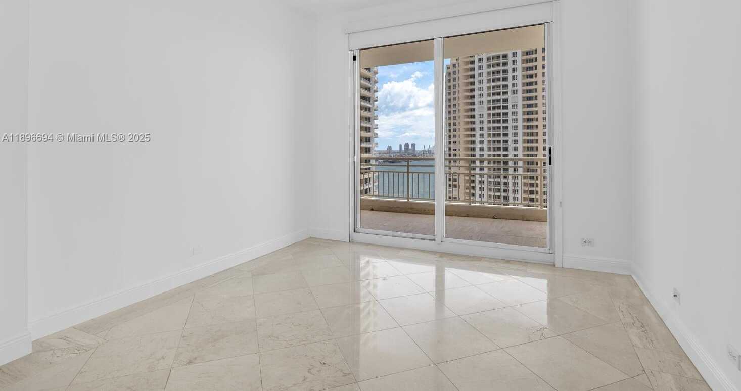 Small Image of 888 BRICKELL KEY DR #2607, Miami Number 12