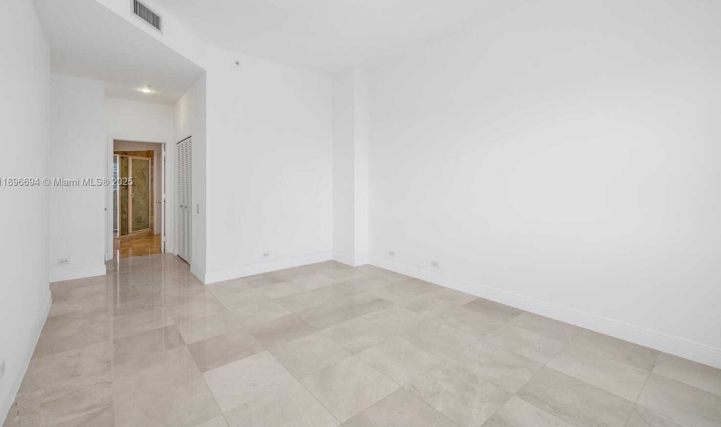 Small Image of 888 BRICKELL KEY DR #2607, Miami Number 20