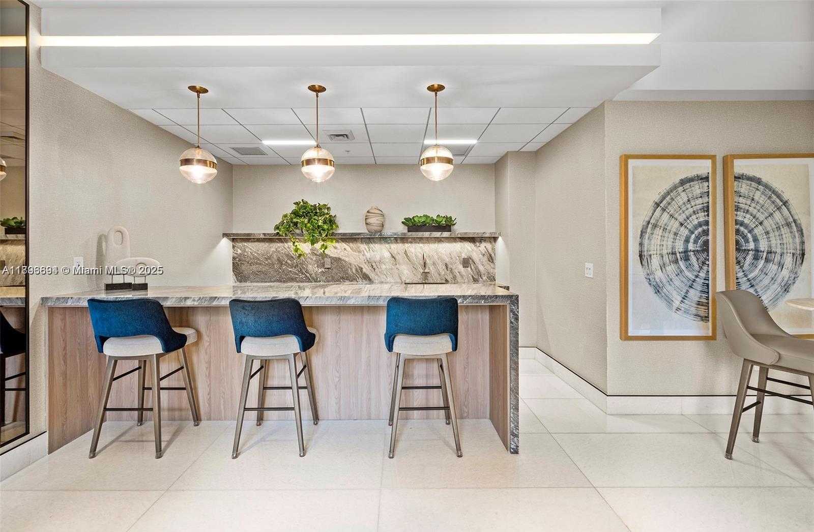 Small Image of 888 BRICKELL KEY DR #2607, Miami Number 39