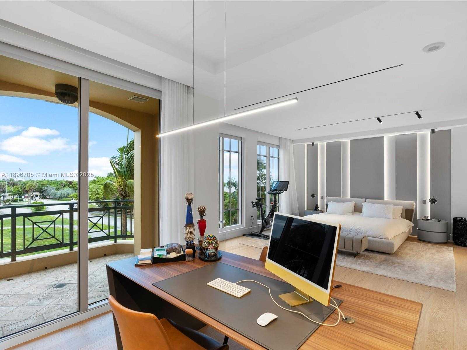 Small Image of 3501 NORTH OCEAN DR #V5, Hollywood Number 28