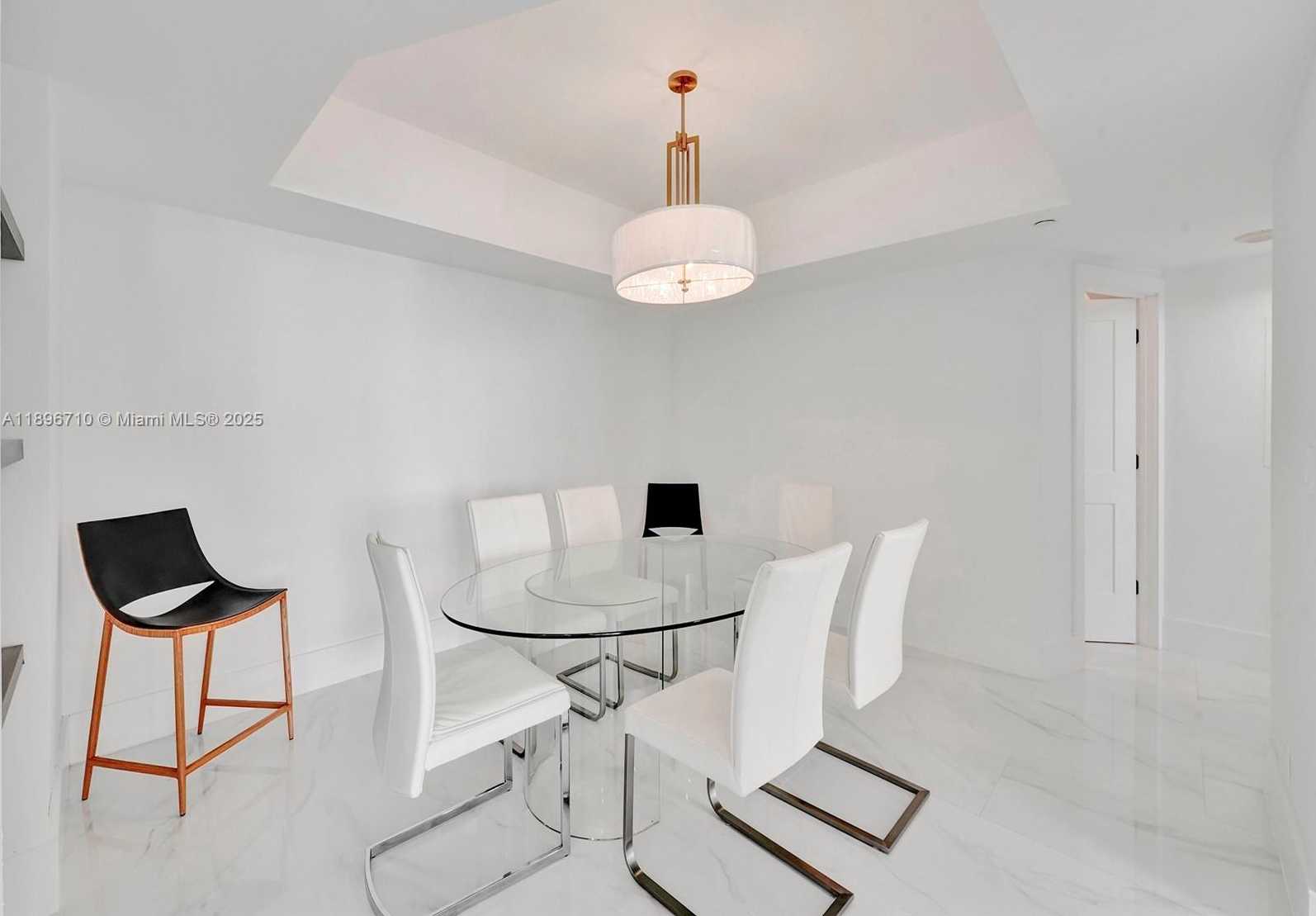 Small Image of 20281 EAST COUNTRY CLUB DR #2109, Aventura Number 14