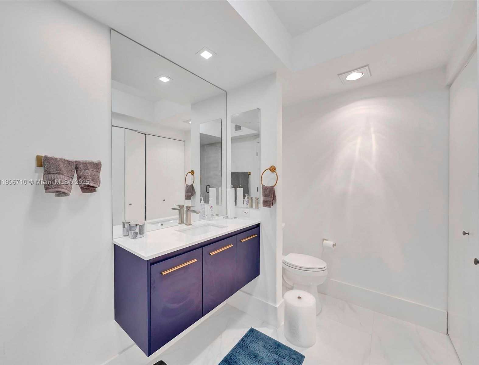 Small Image of 20281 EAST COUNTRY CLUB DR #2109, Aventura Number 31