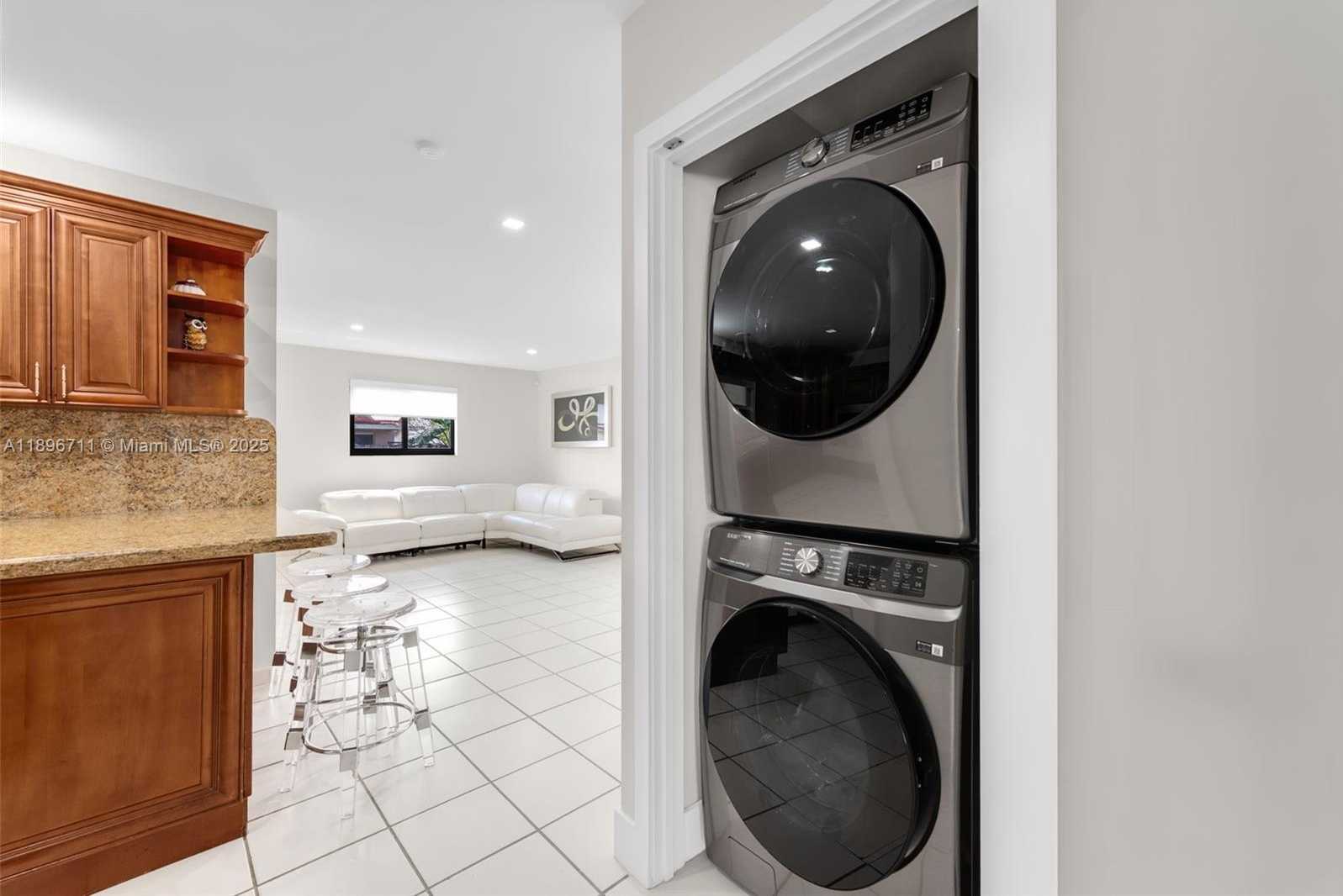 Small Image of 1417 SOUTH WEST 139TH AVE #1417, Miami Number 20