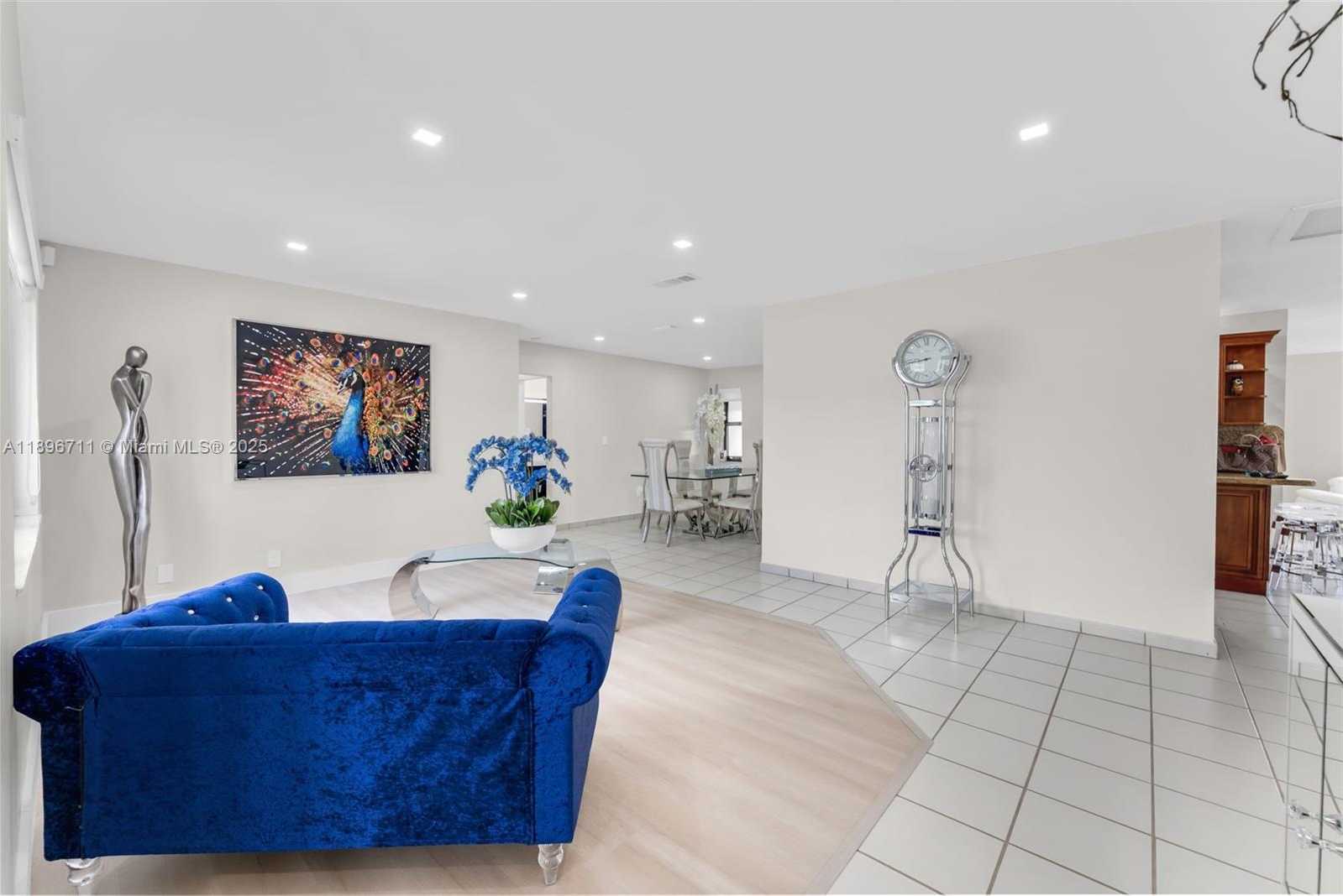 Small Image of 1417 SOUTH WEST 139TH AVE #1417, Miami Number 4