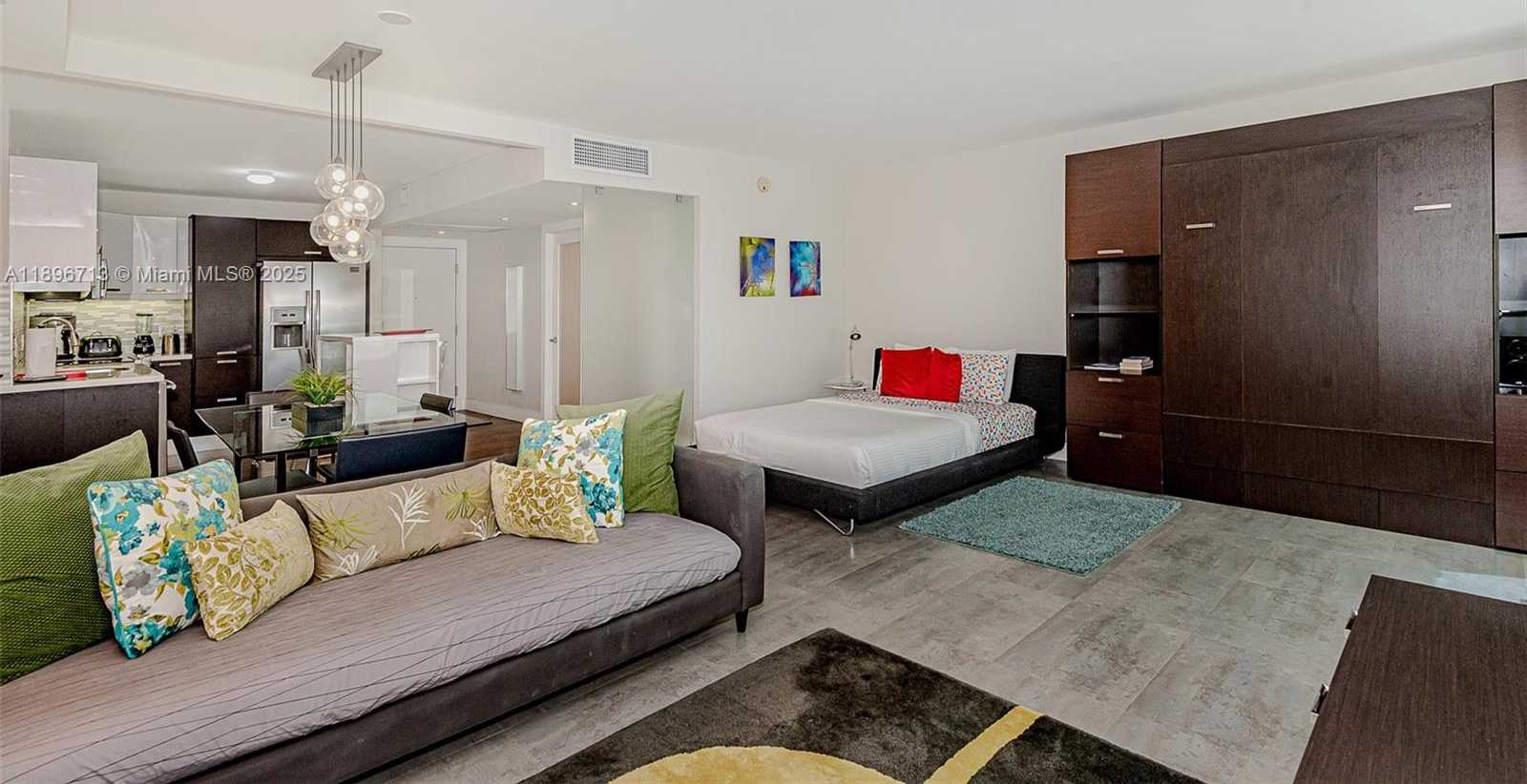 Small Image of 2301 COLLINS AVE #723, Miami Beach Number 11