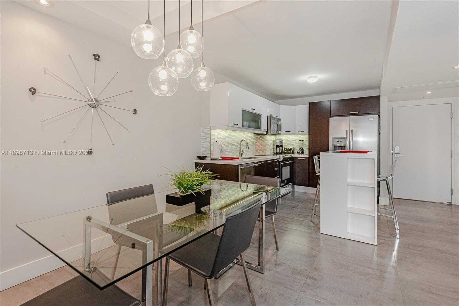 Small Image of 2301 COLLINS AVE #723, Miami Beach Number 15