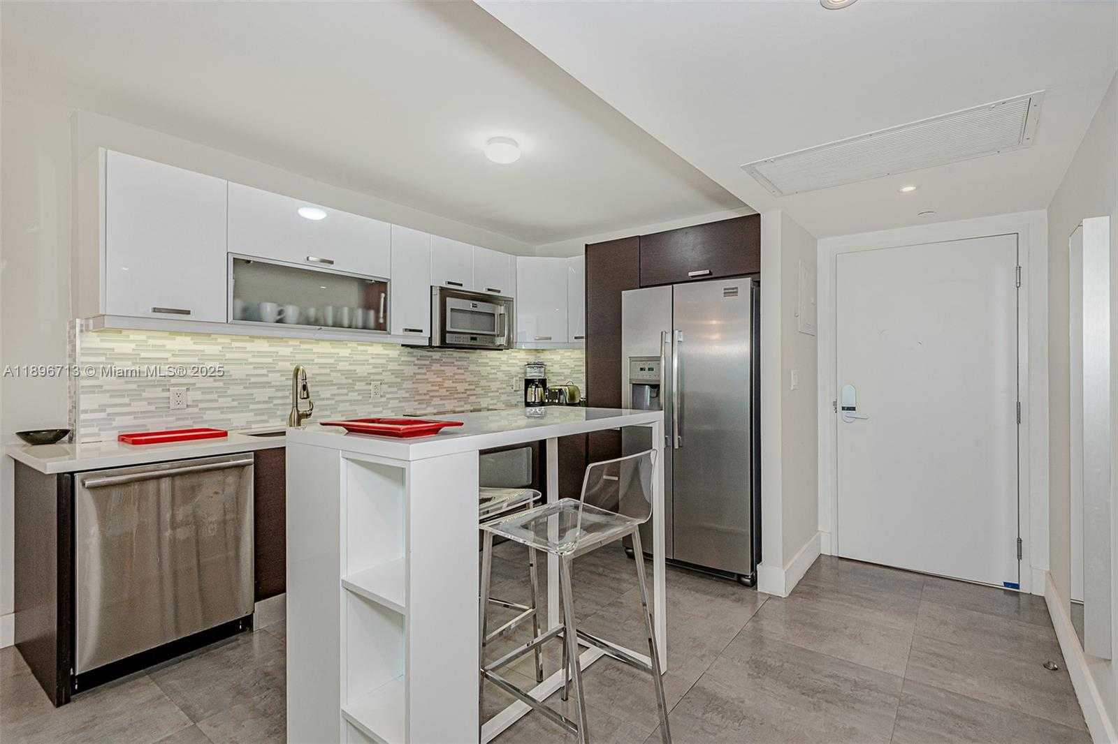 Small Image of 2301 COLLINS AVE #723, Miami Beach Number 18