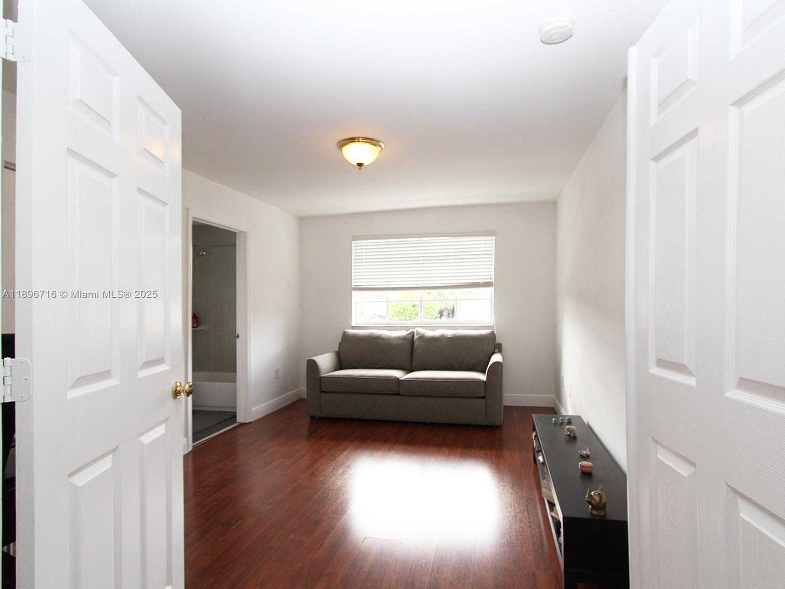 Small Image of 5755 NORTH WEST 115TH CT #110, Doral Number 19