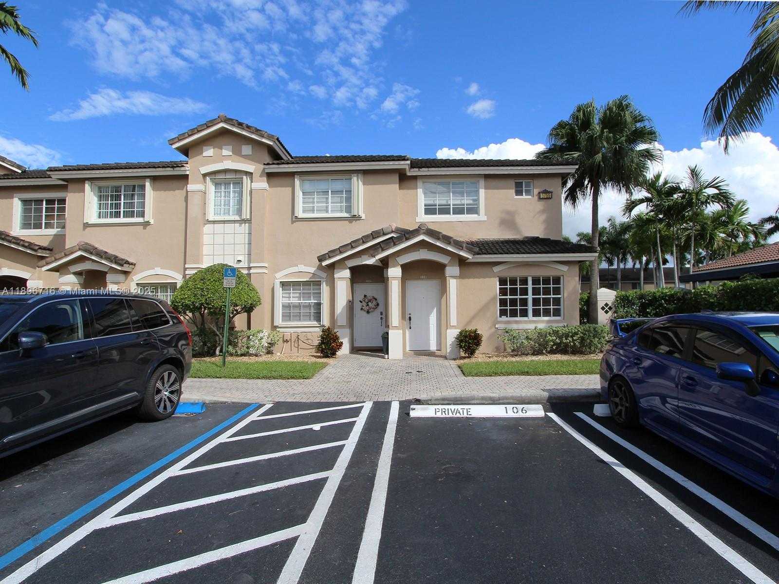 Small Image of 5755 NORTH WEST 115TH CT #110, Doral Number 3