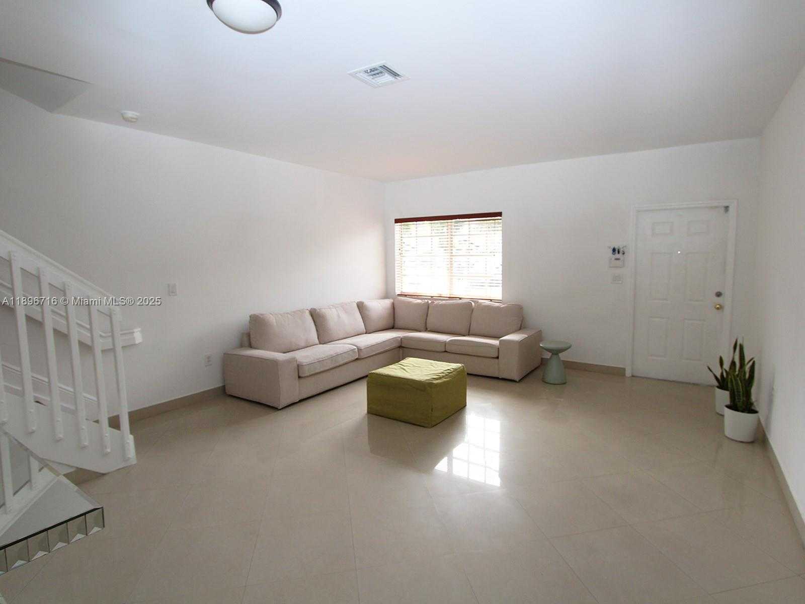 Small Image of 5755 NORTH WEST 115TH CT #110, Doral Number 9