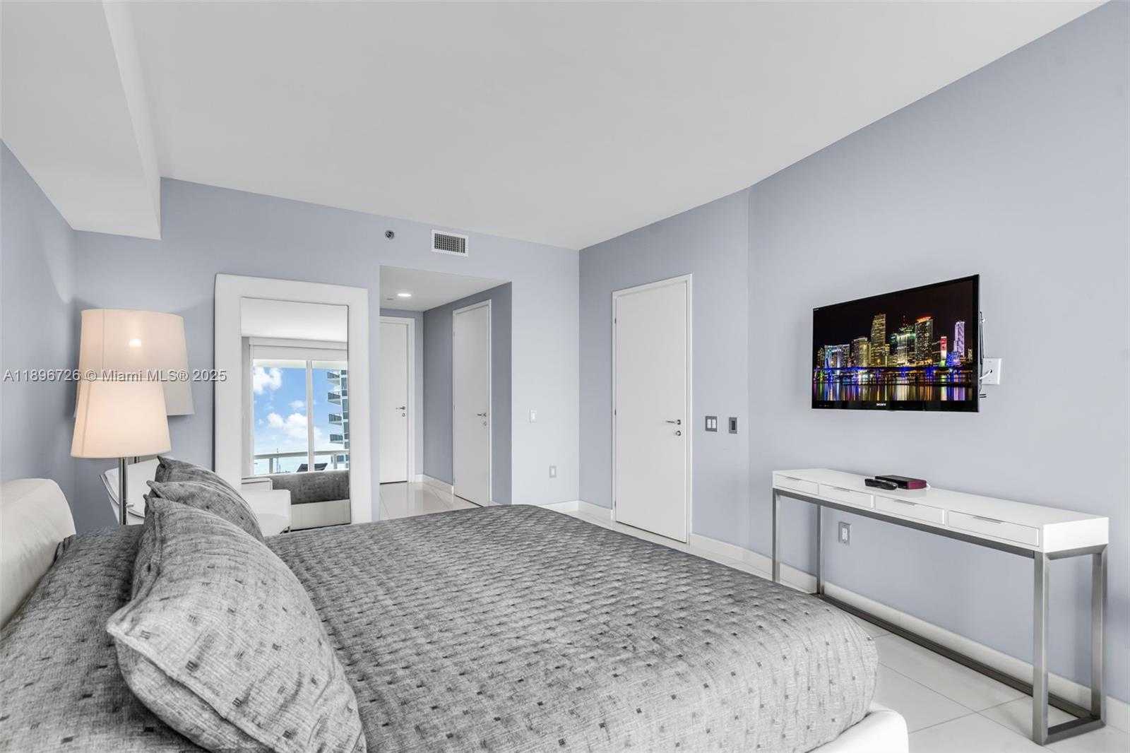Small Image of 450 ALTON RD #1205, Miami Beach Number 13