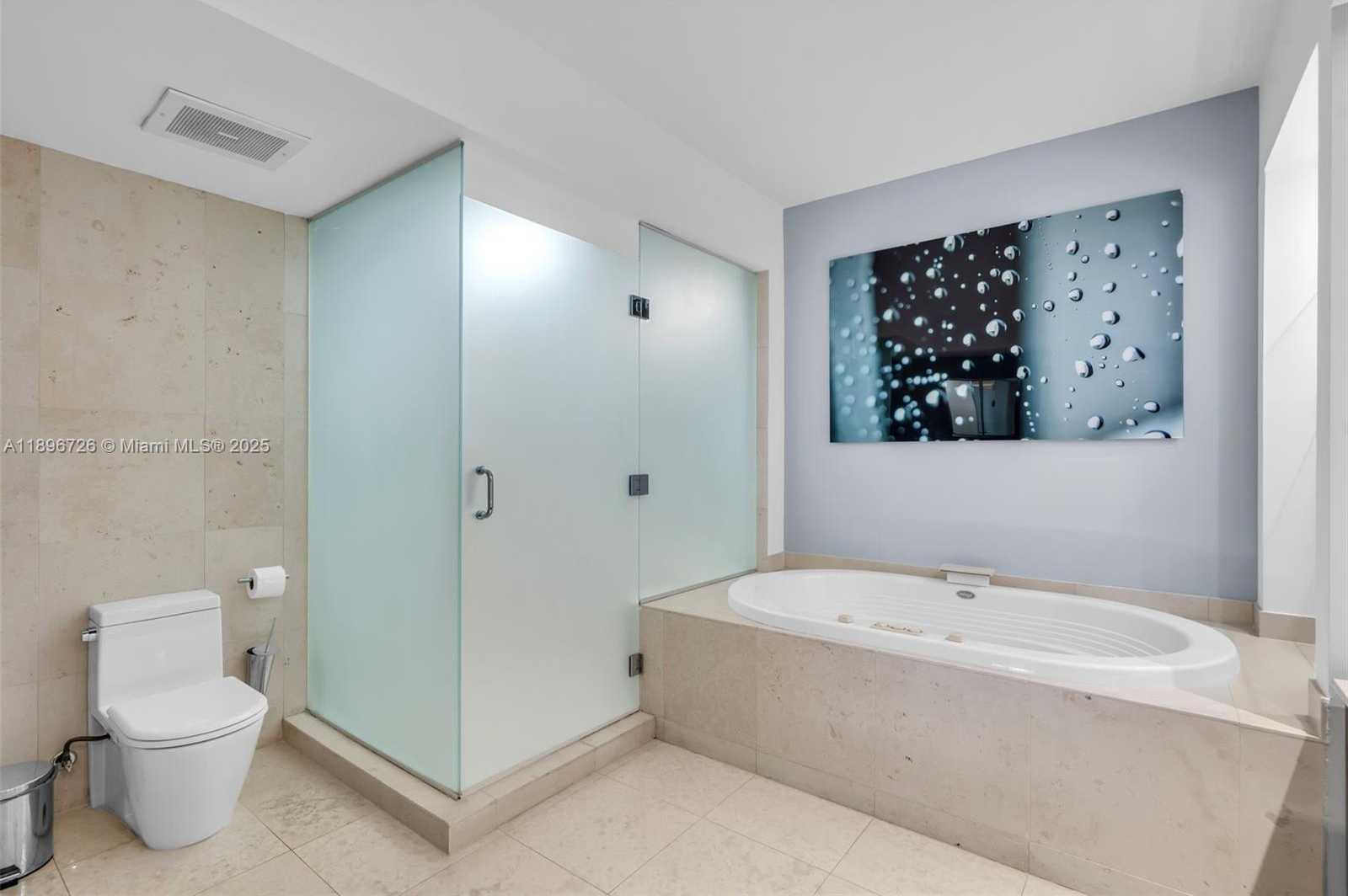 Small Image of 450 ALTON RD #1205, Miami Beach Number 15