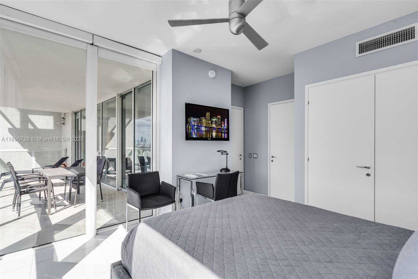 Small Image of 450 ALTON RD #1205, Miami Beach Number 19