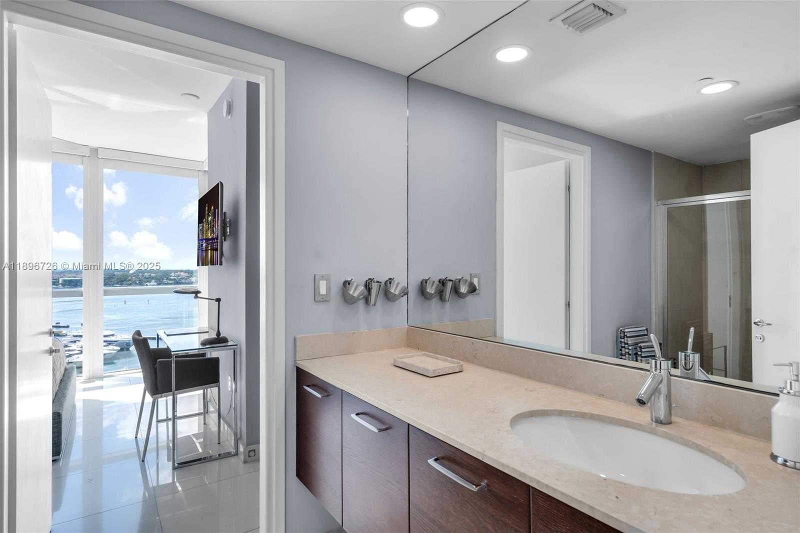 Small Image of 450 ALTON RD #1205, Miami Beach Number 20