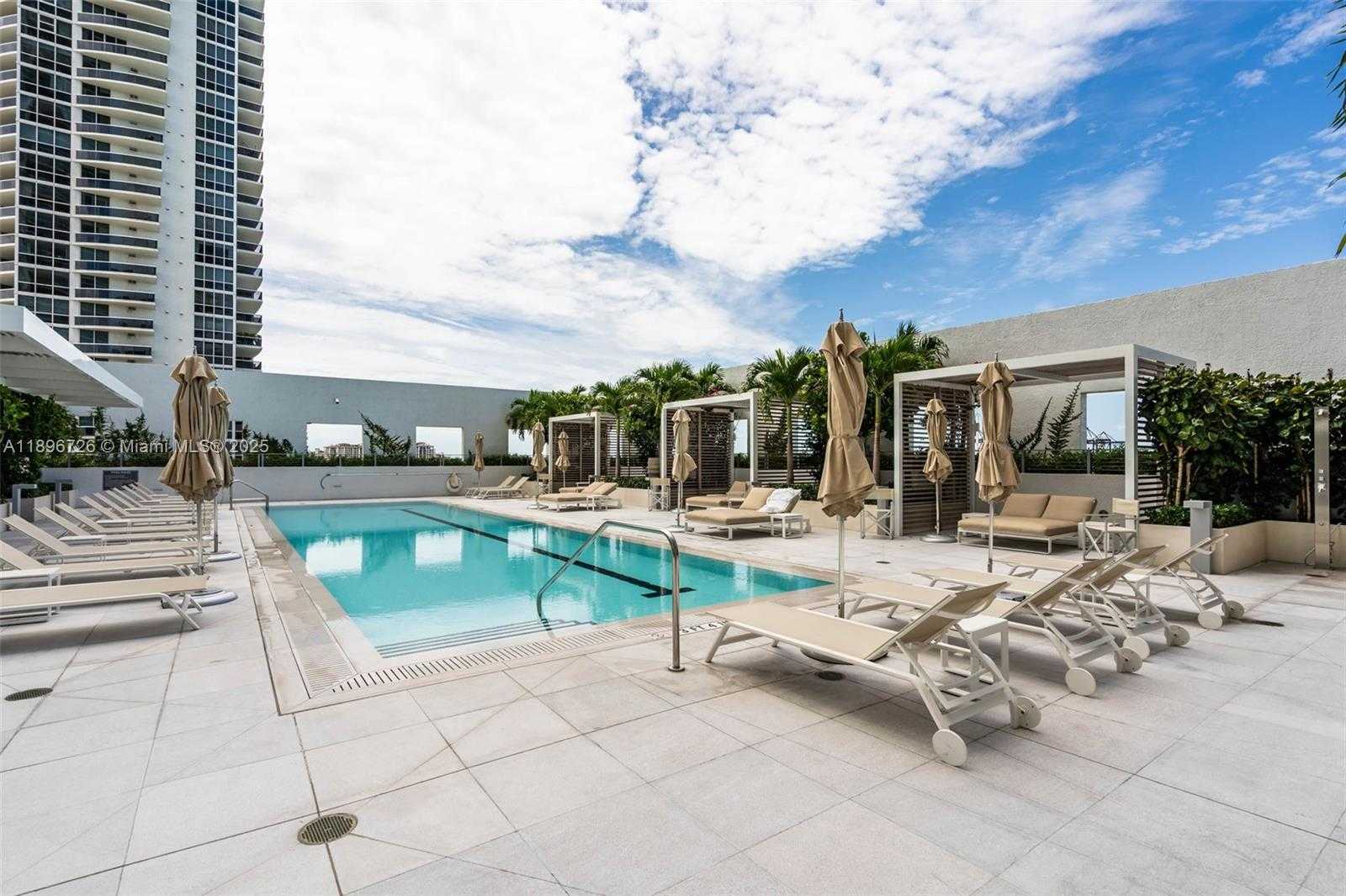 Small Image of 450 ALTON RD #1205, Miami Beach Number 25