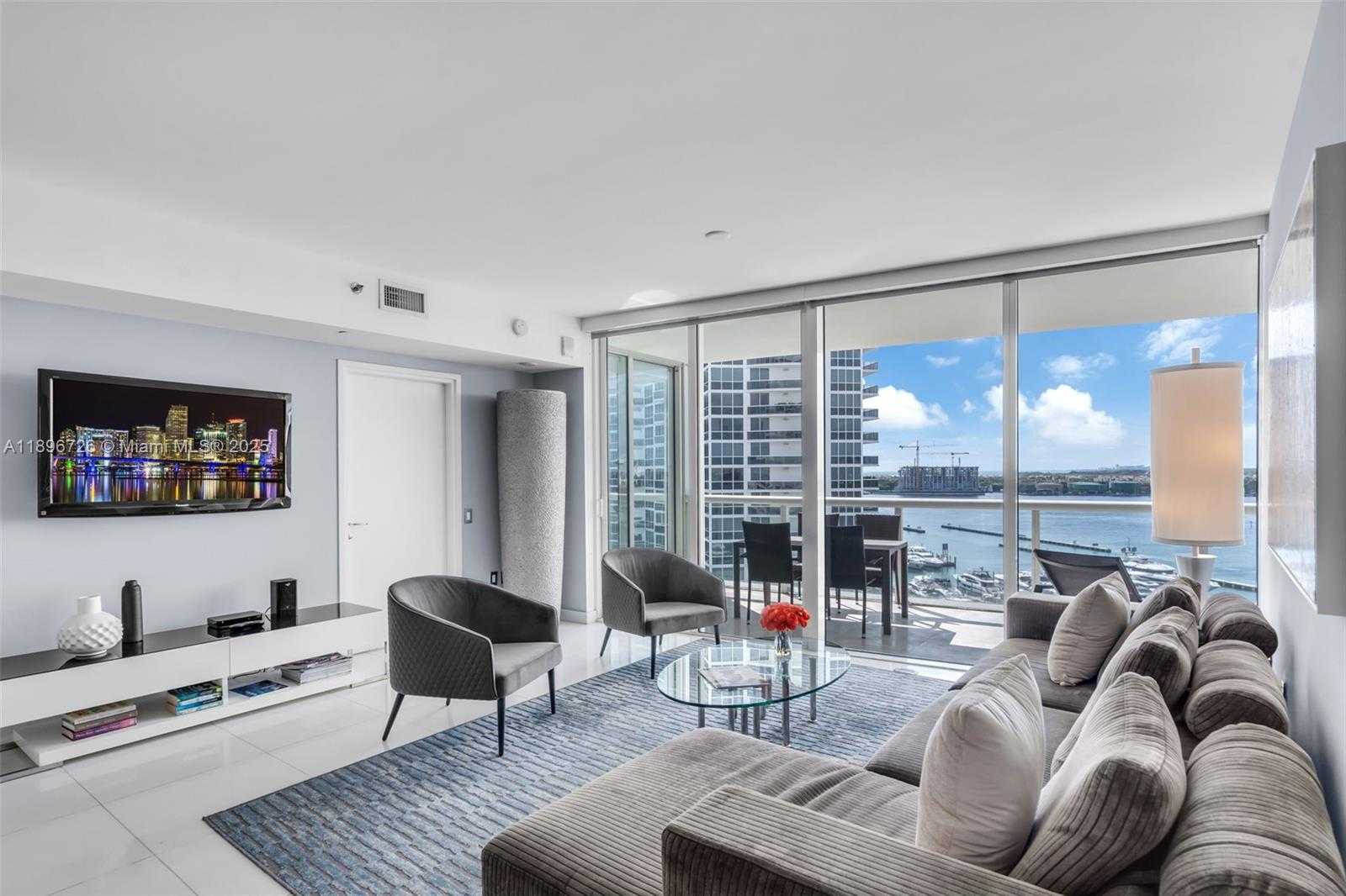 Small Image of 450 ALTON RD #1205, Miami Beach Number 4